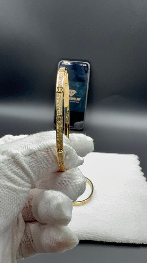 CARTIER LOVE 18K YELLOW GOLD , PAVED, SMALL SIZE BRACELET - Ảnh 2