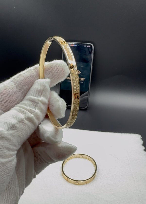 CARTIER LOVE 18K YELLOW GOLD , PAVED, SMALL SIZE BRACELET - Ảnh 3