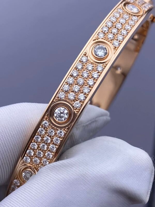 CARTIER LOVE CLASSIC MODEL, ROSE GOLD , PAVED , 10 DIAMOND - Ảnh 3