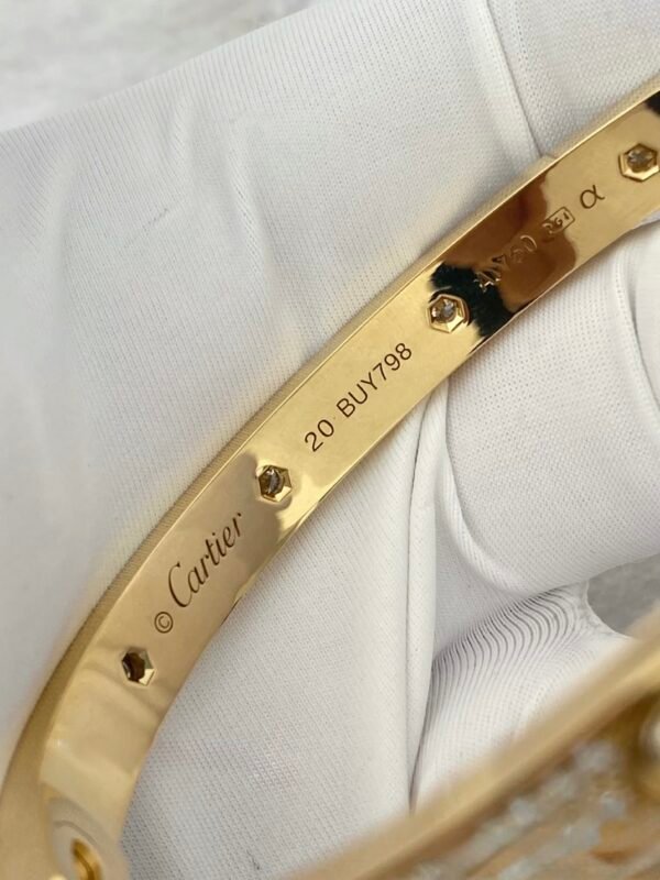 CARTIER LOVE CLASSIC MODEL , PAVED, YELLOW GOLD , 10 DIAMOND - Ảnh 6
