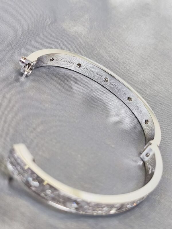 CARTIER LOVE CLASSIC MODEL WHITE GOLD , PAVED , 10 DIAMOND - Ảnh 5