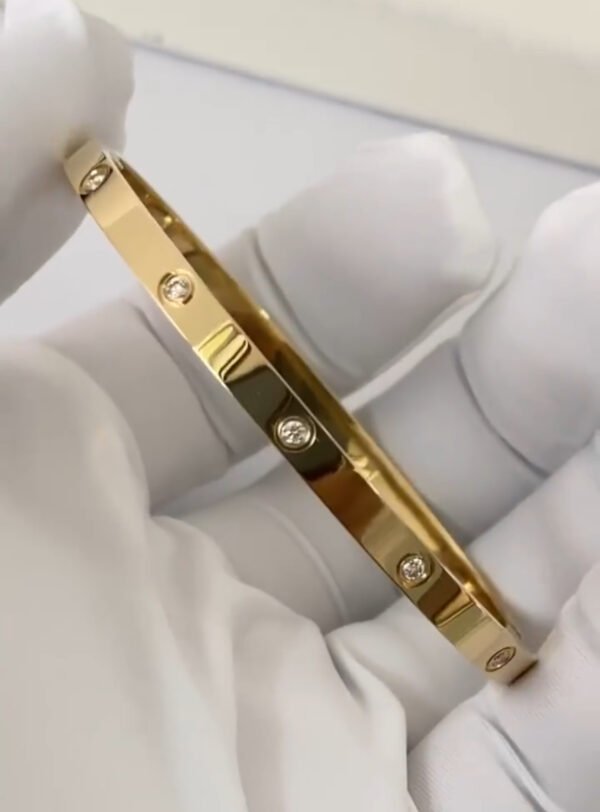 CARTIER LOVE 18K YELLOW GOLD SMALL SIZE 10 DIAMOND BRACELET - Ảnh 4