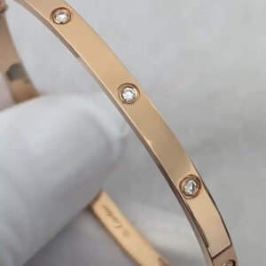 CARTIER LOVE SIZE SMALL 18K ROSE GOLD 10 DIAMOND