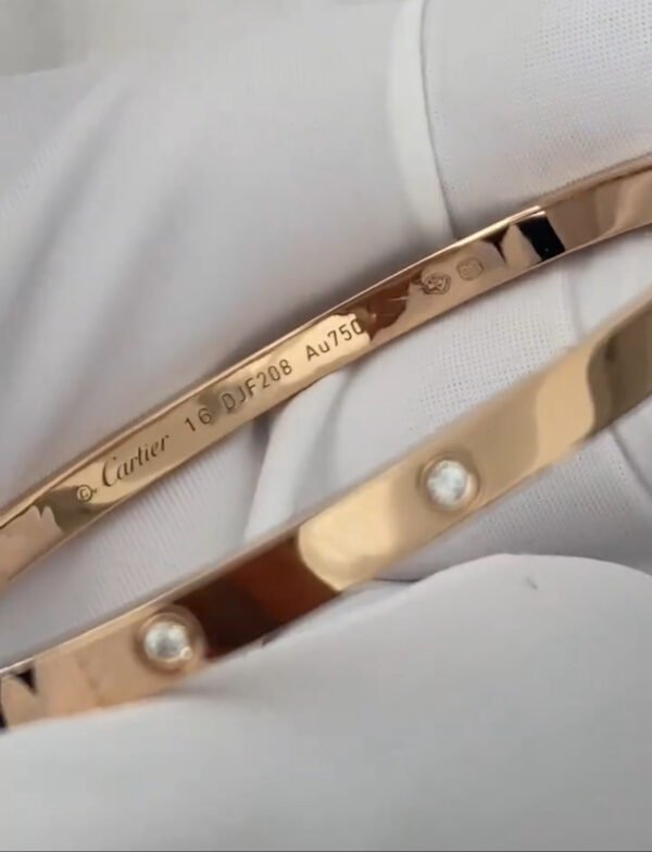 CARTIER LOVE SIZE SMALL 18K ROSE GOLD 10 DIAMOND - Ảnh 7