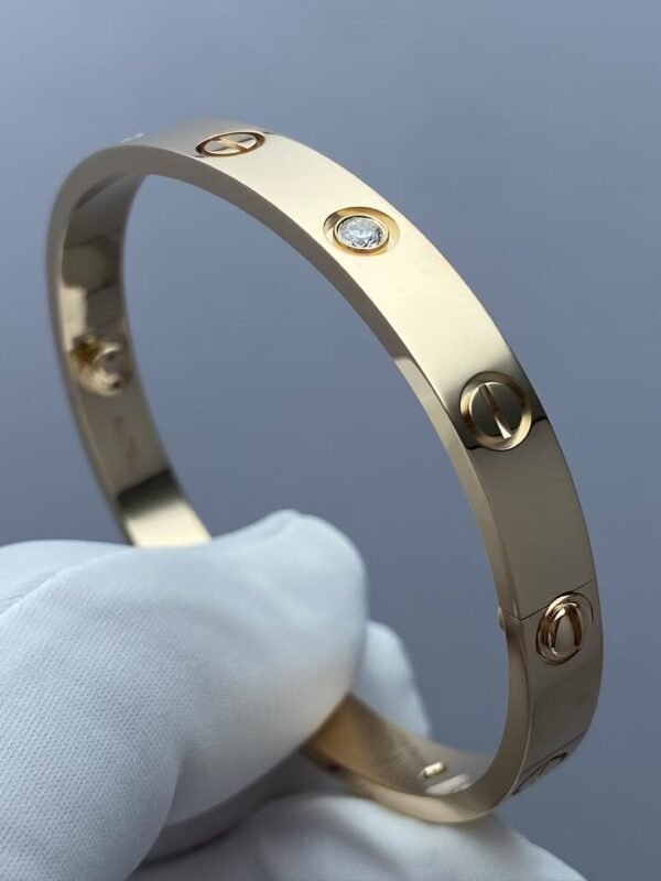 CARTIER LOVE 4 DIAMOND YELLOW GOLD BRACELET - Ảnh 3