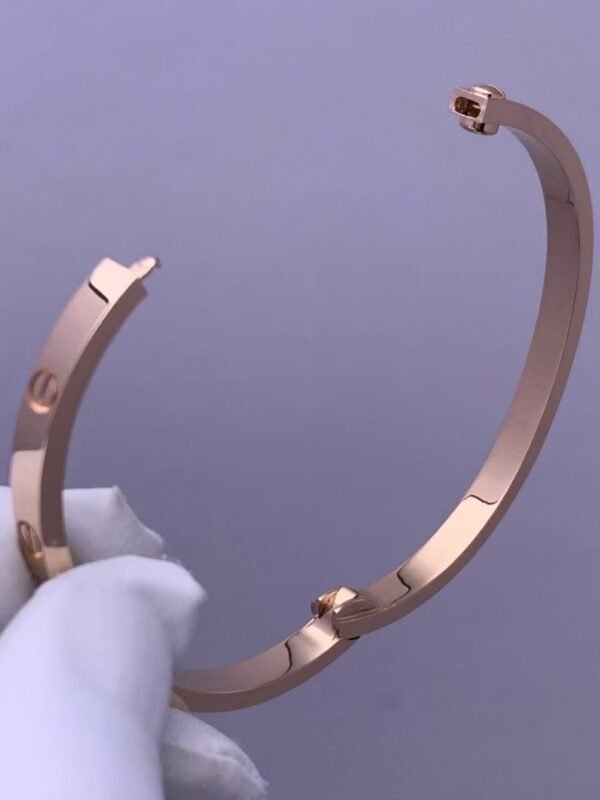CARTIER LOVE ROSE GOLD MEDIUM SIZE BRACELET - Ảnh 10