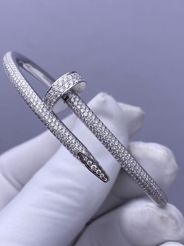 CARTIER JUSTE UN CLOU 18K WHITE GOLD BRACELET, CLASSIC MODEL, DIAMONDS